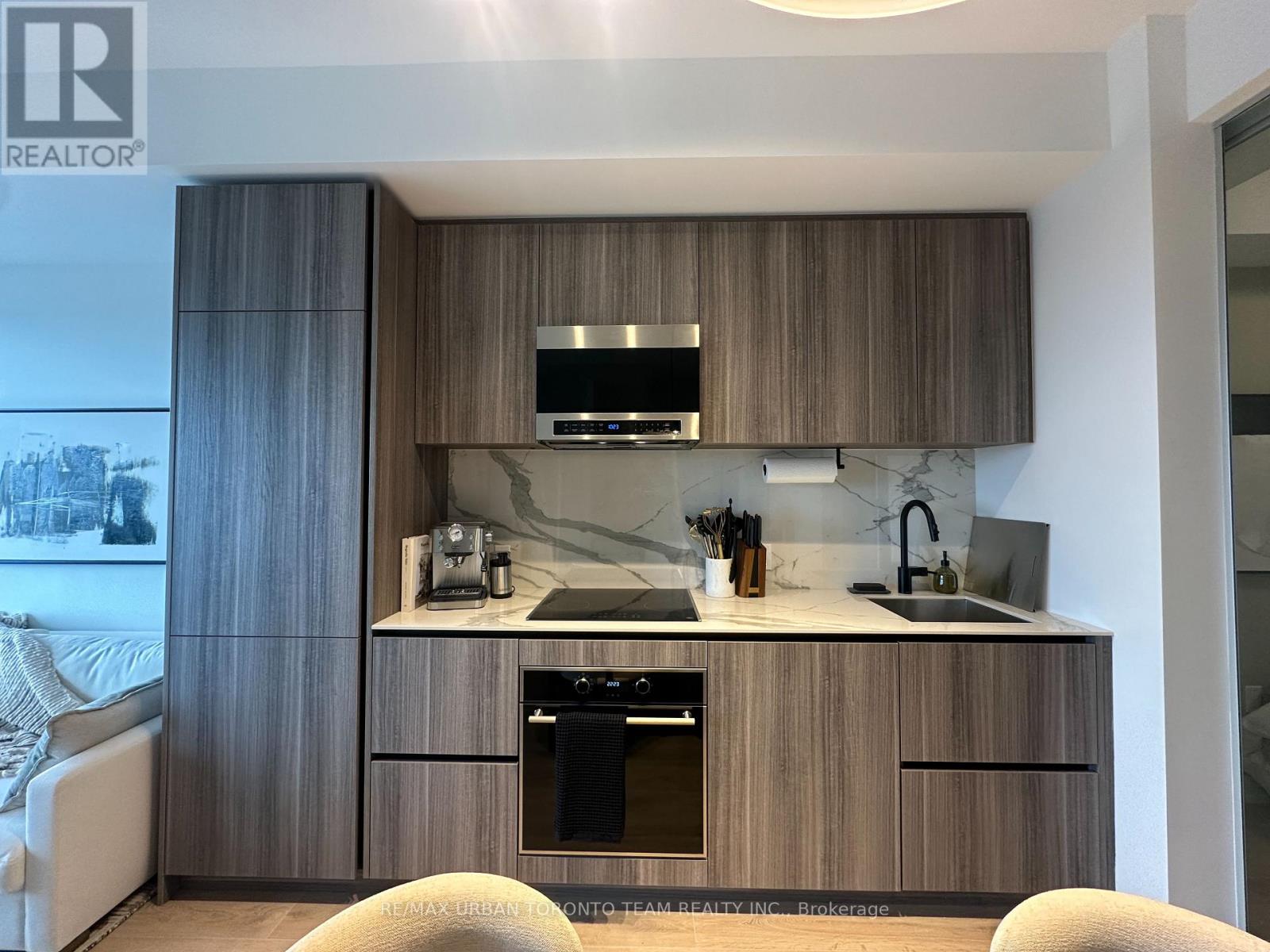 3013 - 127 Broadway Avenue, Toronto, Ontario  M4P 1V4 - Photo 3 - C13845176