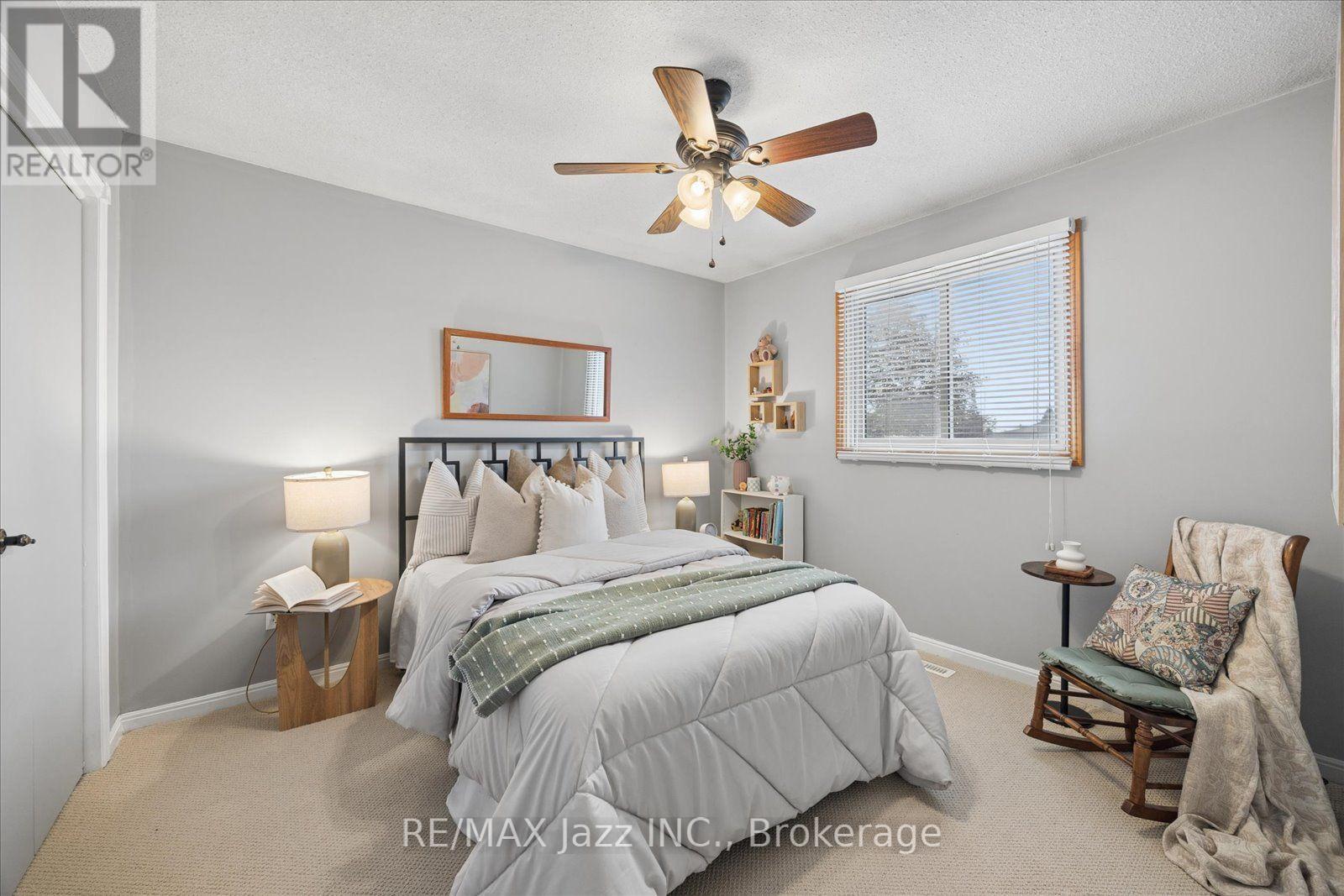 28 Jubilee Court, Whitby, Ontario  L1N 6R3 - Photo 13 - E13845214