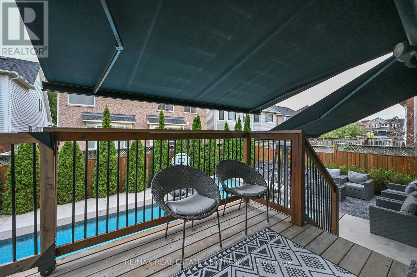 1352 Mcguffin Gate, Milton, Ontario  L9T 6M3 - Photo 37 - W13845104