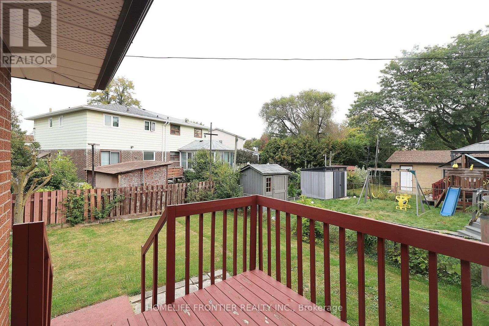 334 Rimilton Avenue, Toronto, Ontario  M8W 2E4 - Photo 20 - W13845140