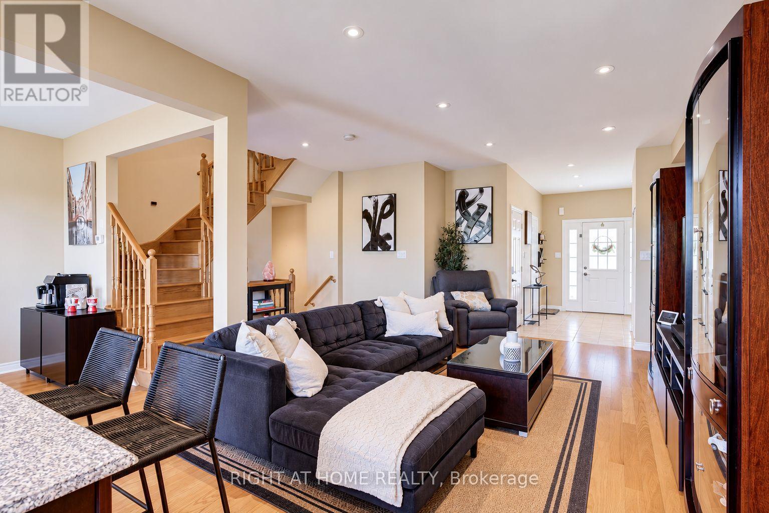 27 Fallis Crescent, Caledon, Ontario  L7C 3R5 - Photo 11 - W13845142