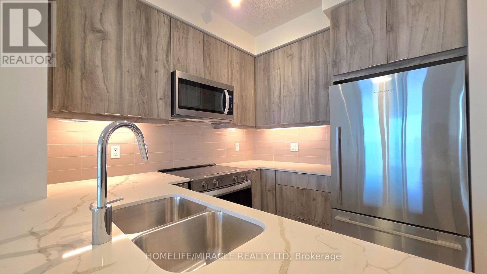 3302 - 15 Watergarden Drive, Mississauga, Ontario  L5R 0H4 - Photo 10 - W13845160