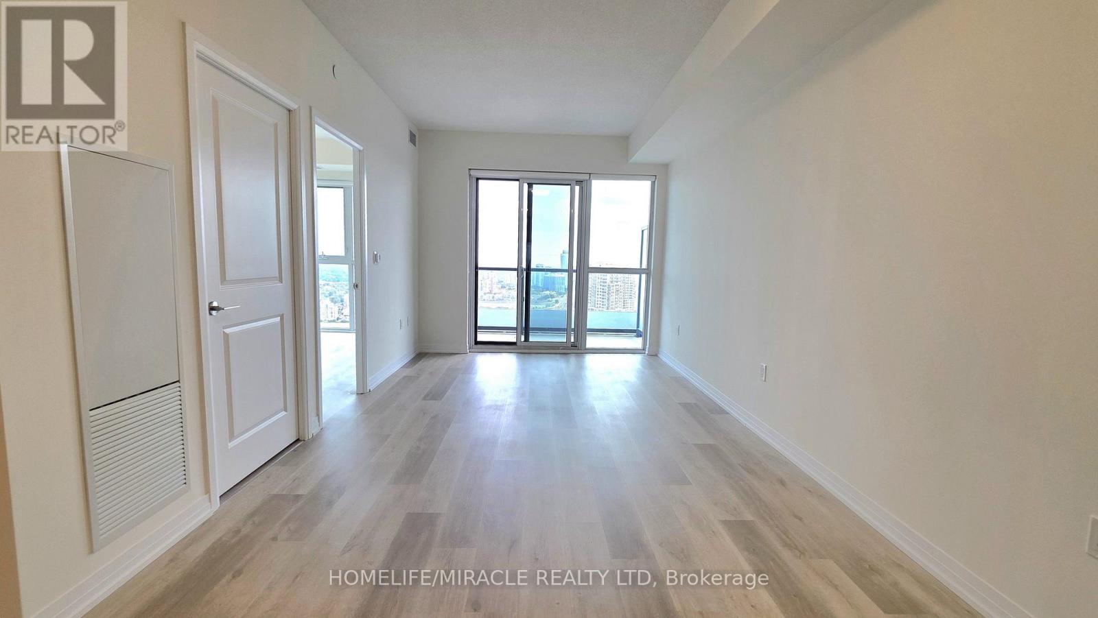 3302 - 15 Watergarden Drive, Mississauga, Ontario  L5R 0H4 - Photo 4 - W13845160