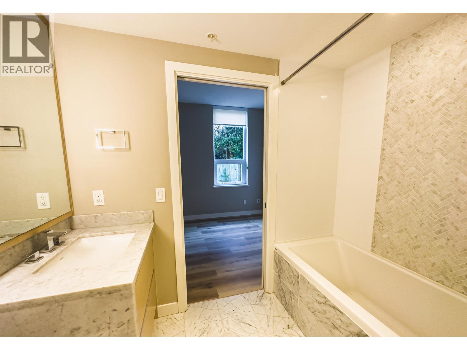 101 4539 Cambie Street, Vancouver, British Columbia  V5Z 2Z1 - Photo 2 - R3170857