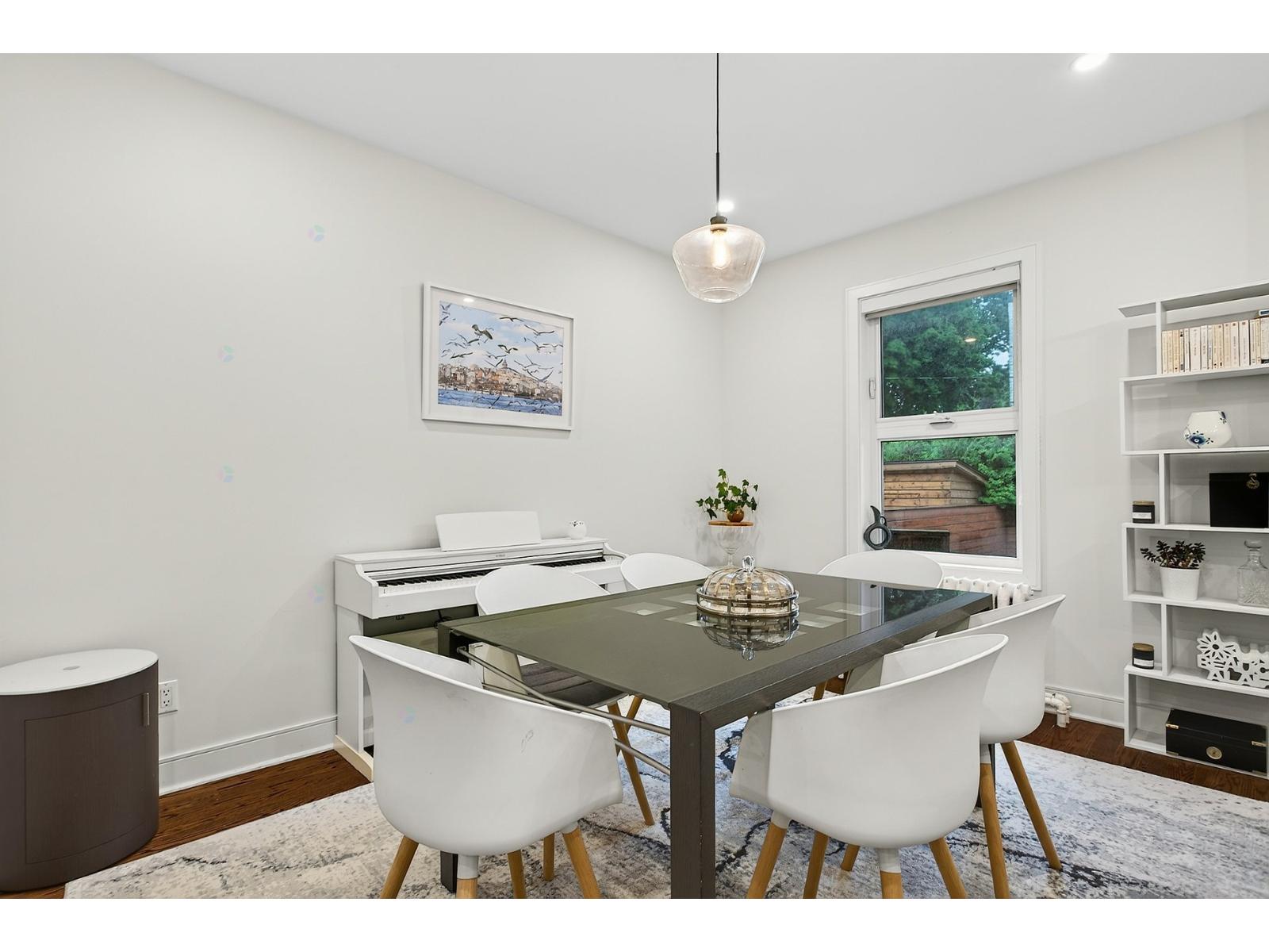 6088 Av. Notre-Dame-de-Grâce Montréal (Côte-des-Neiges/Notre-Dame-de-Grâce) Quebec Canada H4A1N2 5