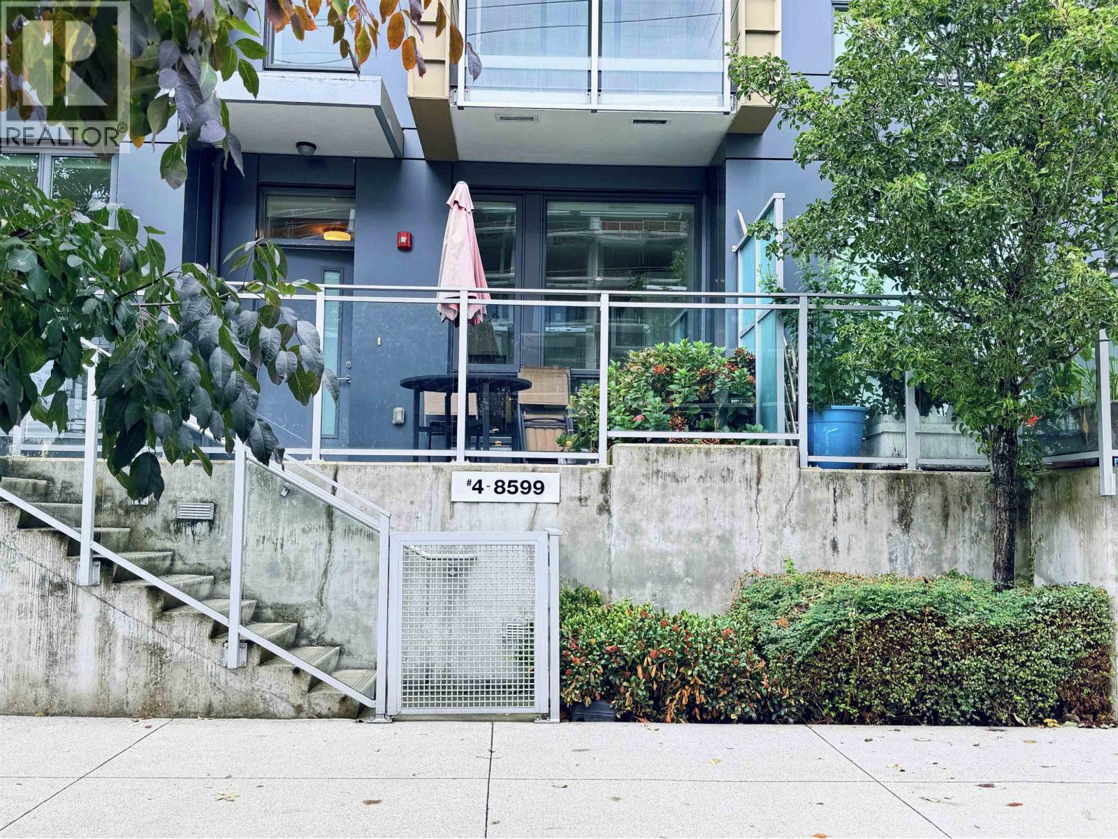 4 8599 RIVER DISTRICT CROSSING, Vancouver, British Columbia