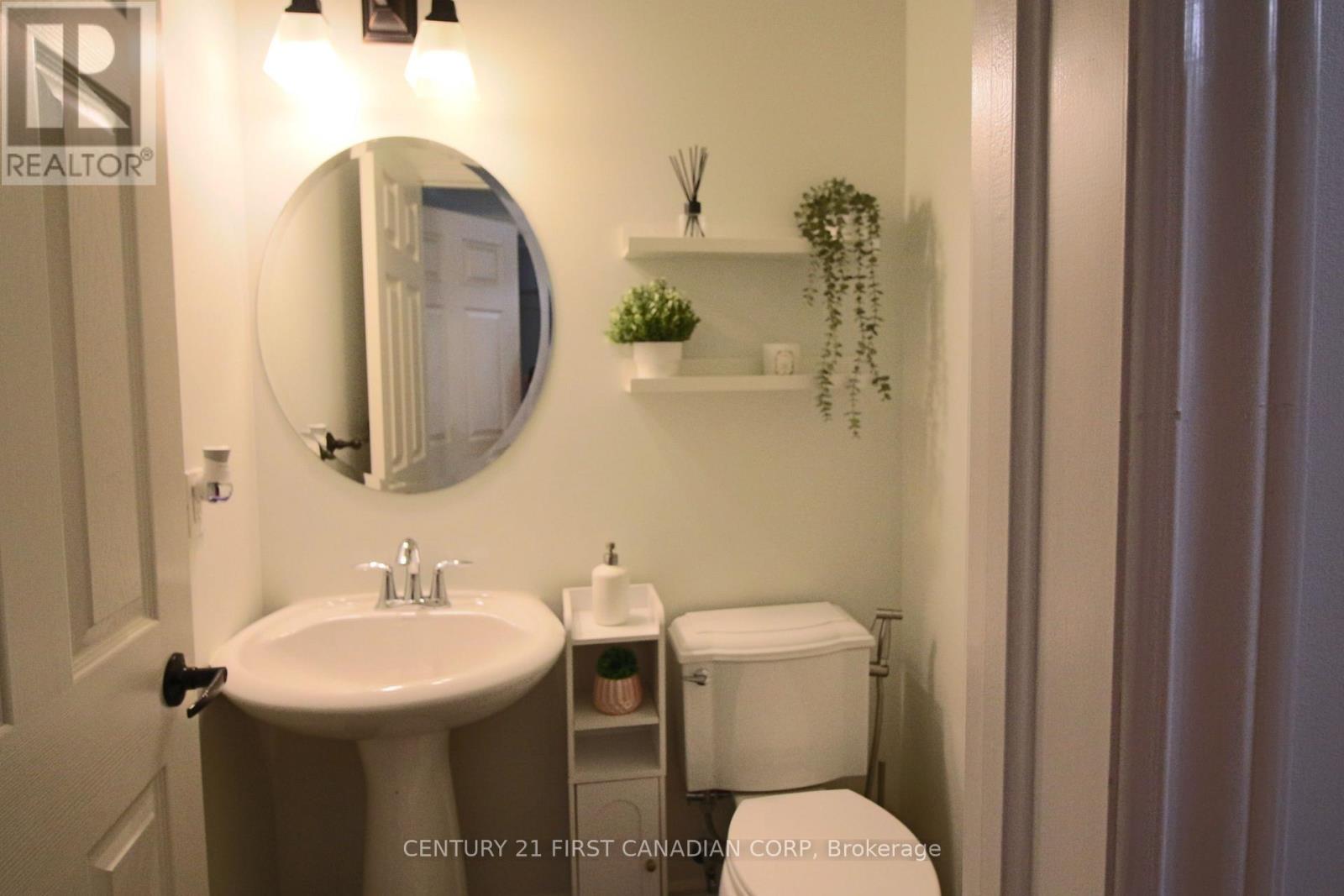 6 - 458 Blue Jay Drive, London North, Ontario  N5X 0E4 - Photo 22 - X13845438