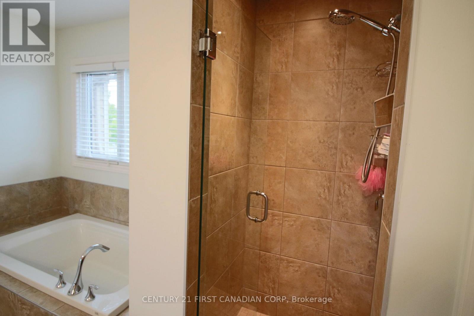 6 - 458 Blue Jay Drive, London North, Ontario  N5X 0E4 - Photo 38 - X13845438
