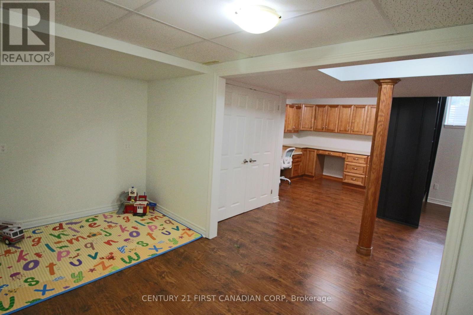 6 - 458 Blue Jay Drive, London North, Ontario  N5X 0E4 - Photo 45 - X13845438