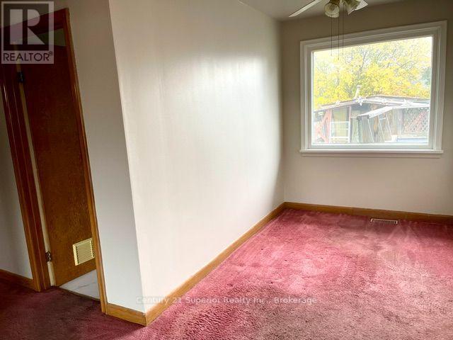 72 Burriss Street NW, Thunder Bay, Ontario  P7A 3E1 - Photo 12 - X13845382
