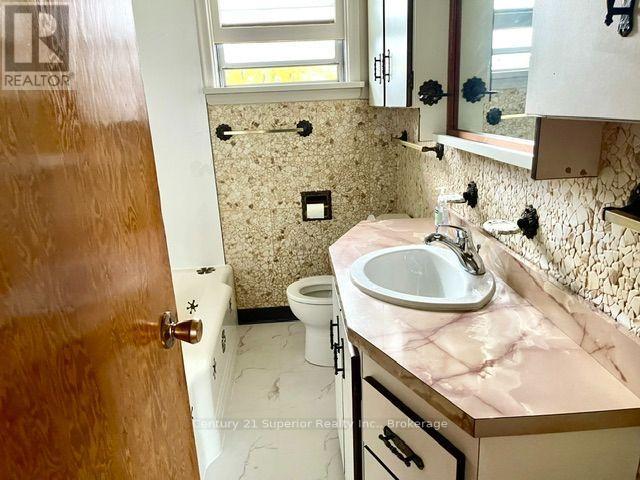 72 Burriss Street NW, Thunder Bay, Ontario  P7A 3E1 - Photo 14 - X13845382