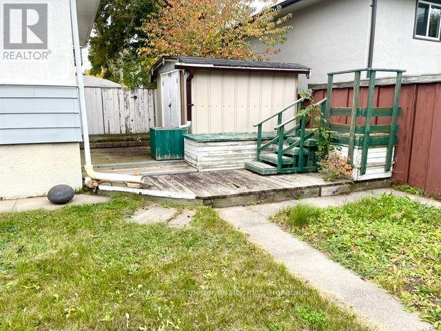 72 Burriss Street NW, Thunder Bay, Ontario  P7A 3E1 - Photo 35 - X13845382