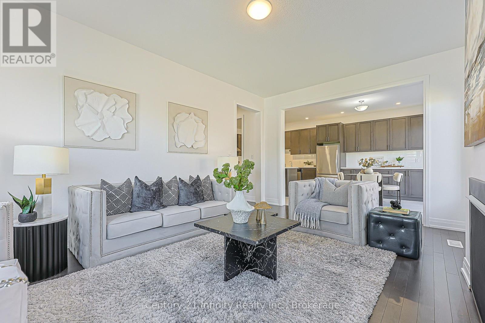 2 Gillivary Drive, Whitby, Ontario  L1P 0B9 - Photo 14 - E13845346