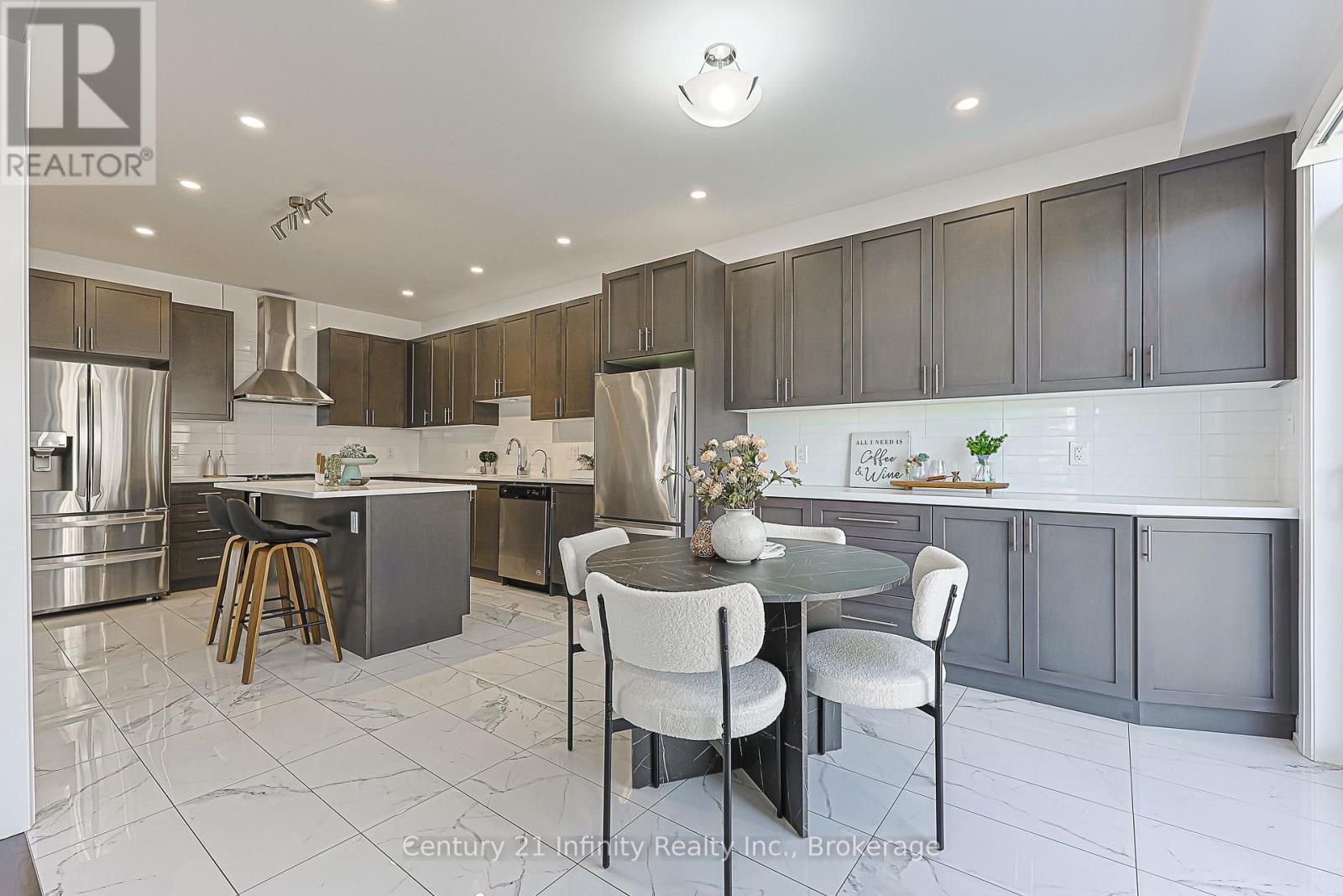 2 Gillivary Drive, Whitby, Ontario  L1P 0B9 - Photo 18 - E13845346