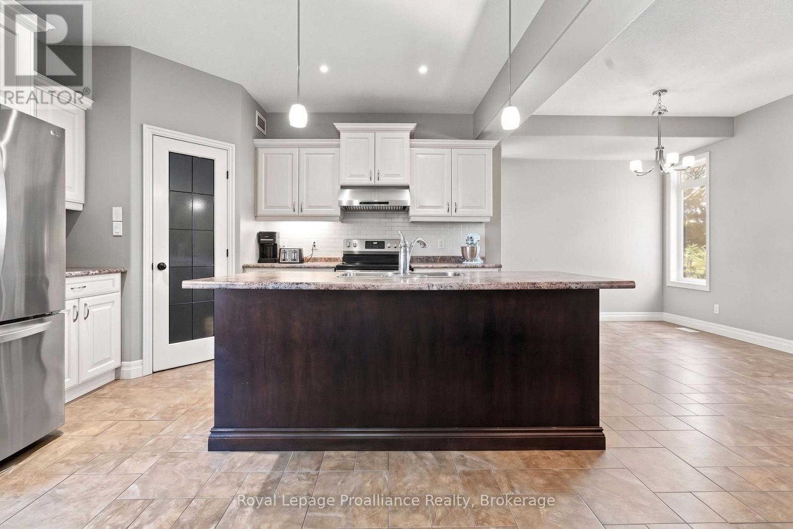 56 Cavendish Drive, Belleville, Ontario  K8N 0L6 - Photo 7 - X13845282