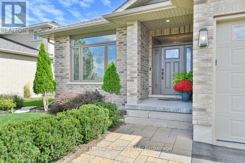 54 Hummingbird Drive, Belleville, Ontario  K8N 0H7 - Photo 4 - X13845342