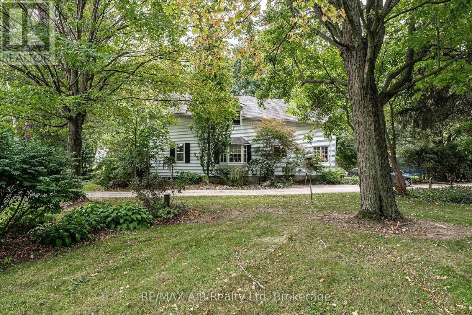 4811 Whalen Line, Lucan Biddulph, Ontario  N0M 1V0 - Photo 10 - X13845286