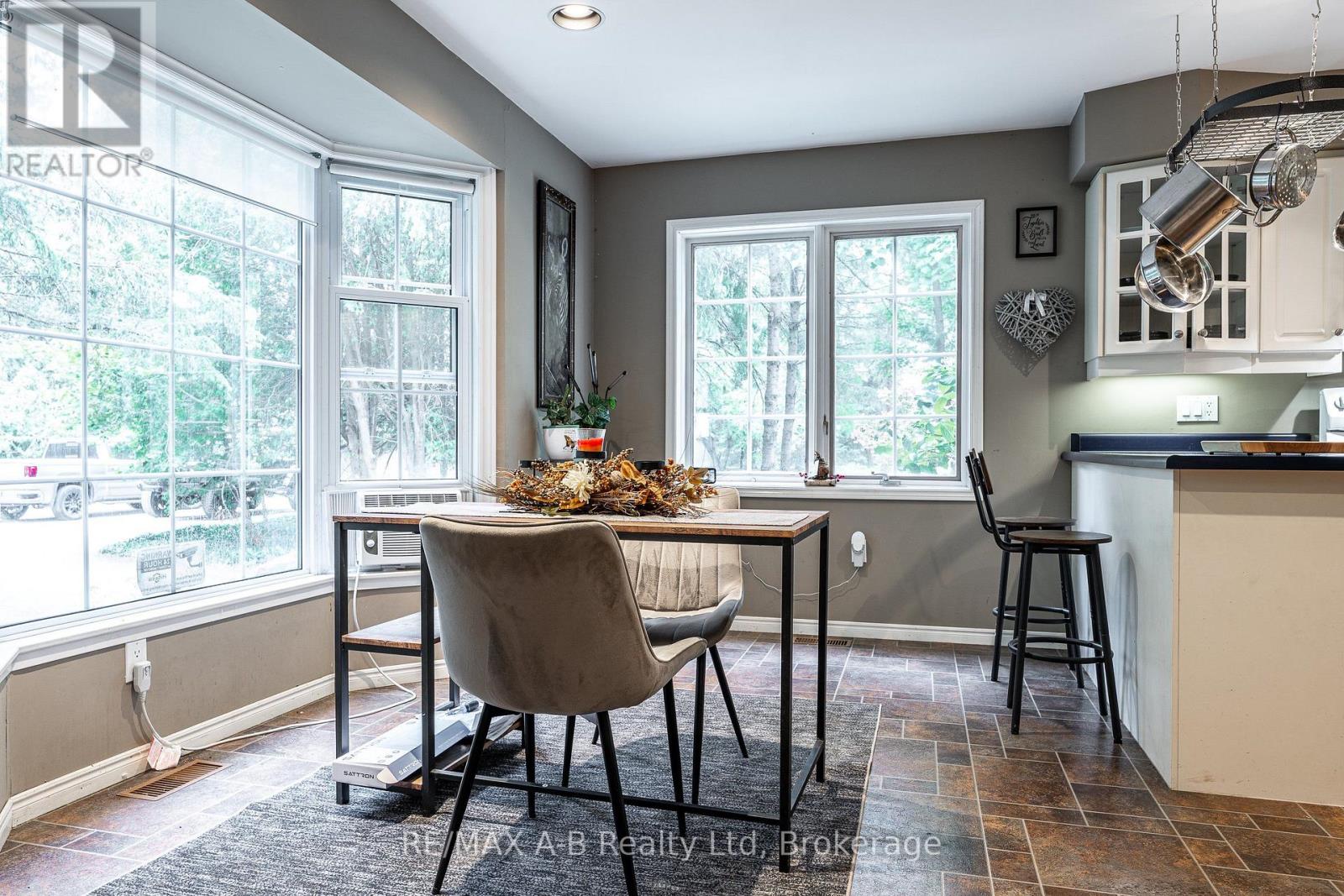 4811 Whalen Line, Lucan Biddulph, Ontario  N0M 1V0 - Photo 24 - X13845286