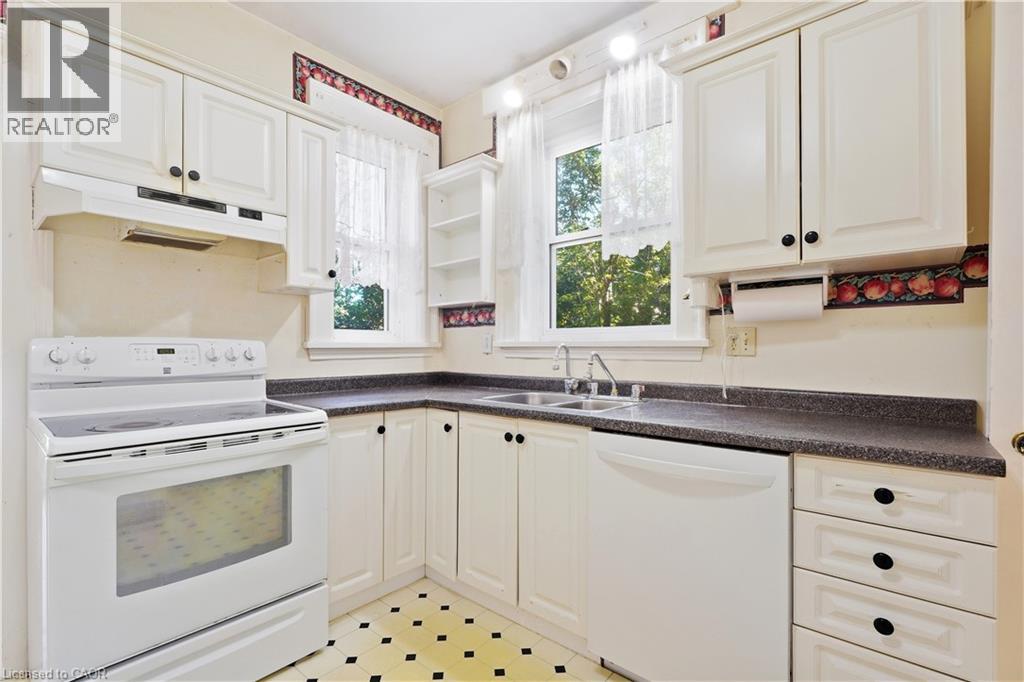 32 Wentworth Avenue, Cambridge, Ontario  N1S 1G6 - Photo 11 - 40863280