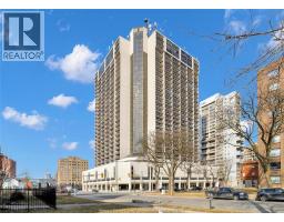 150 PARK West Unit# 816, Windsor, Ontario