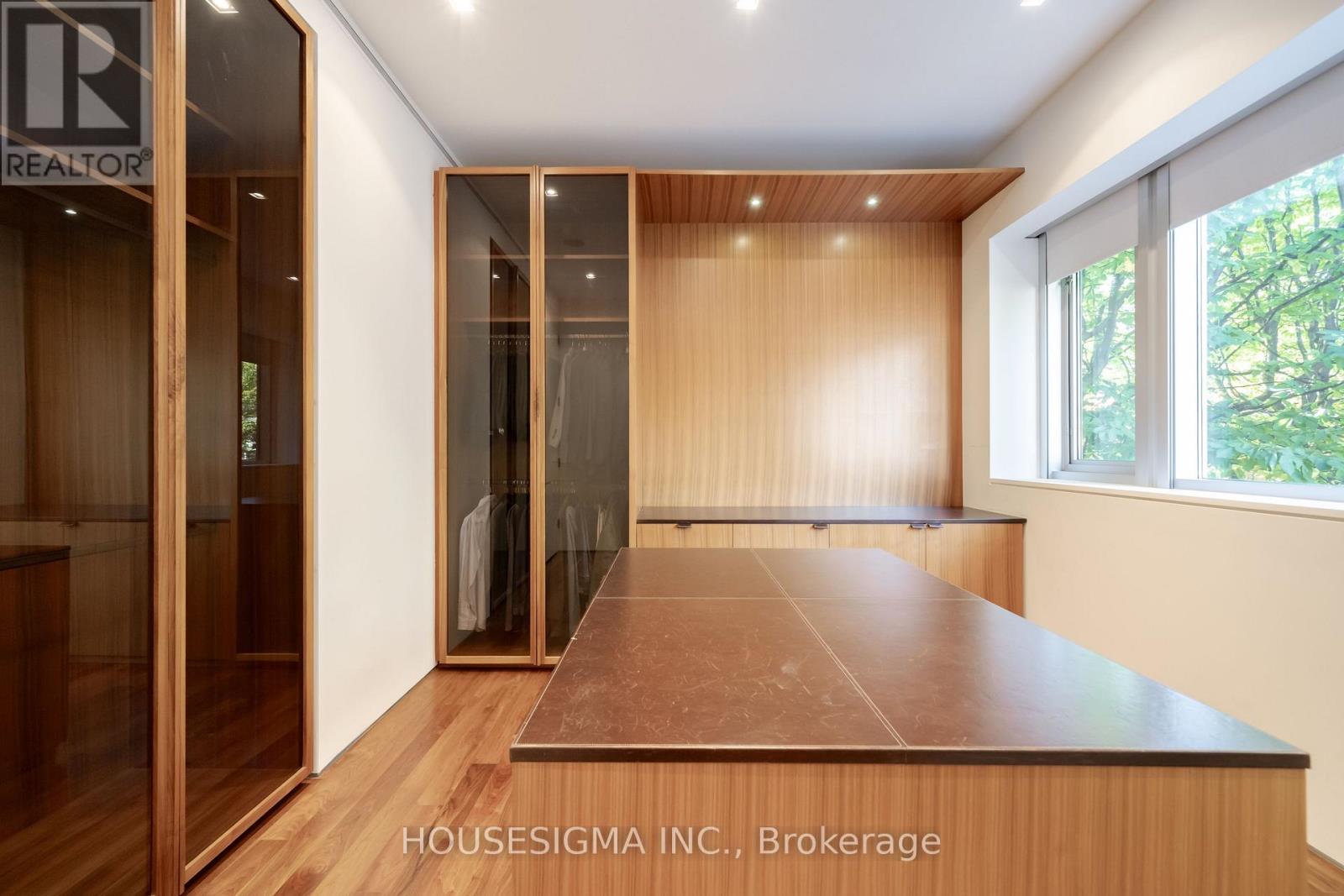 11 Bishop Street, Toronto, Ontario  M5R 1N3 - Photo 17 - C13845232