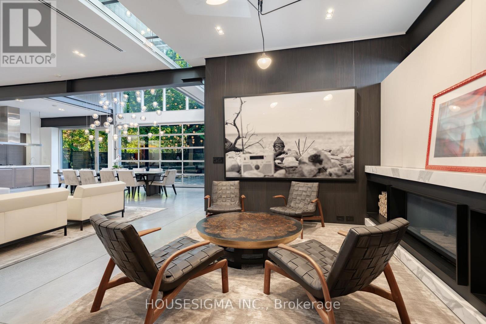 11 Bishop Street, Toronto, Ontario  M5R 1N3 - Photo 2 - C13845232