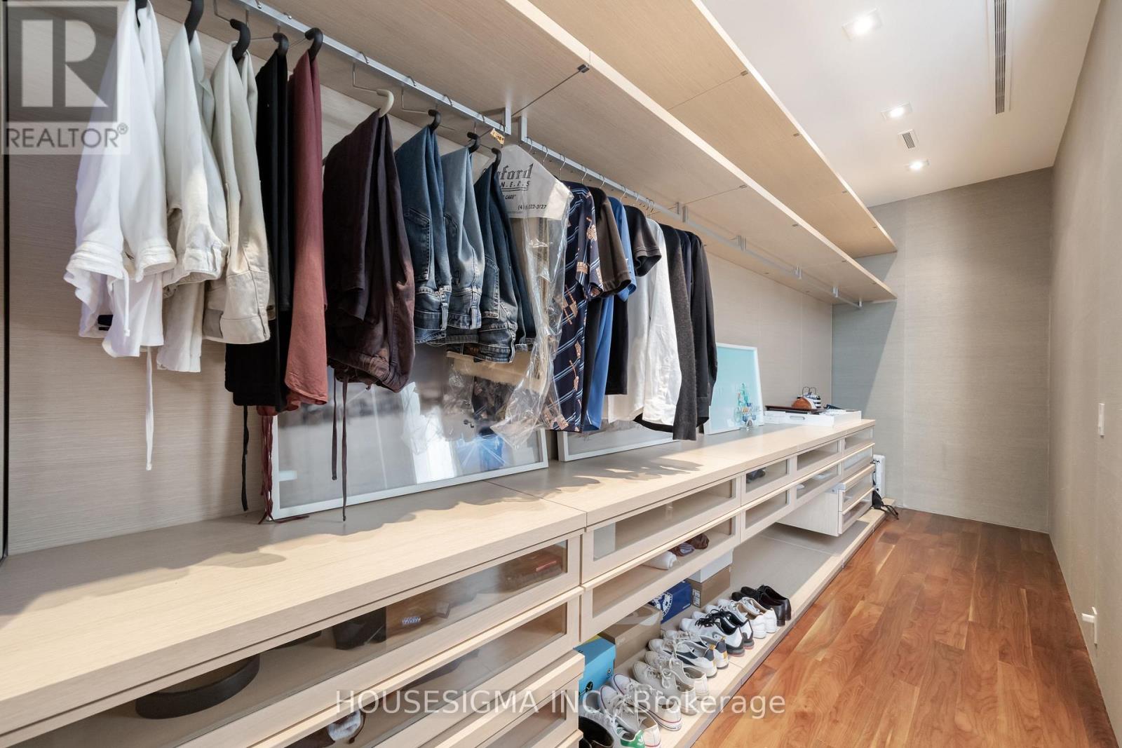 11 Bishop Street, Toronto, Ontario  M5R 1N3 - Photo 22 - C13845232
