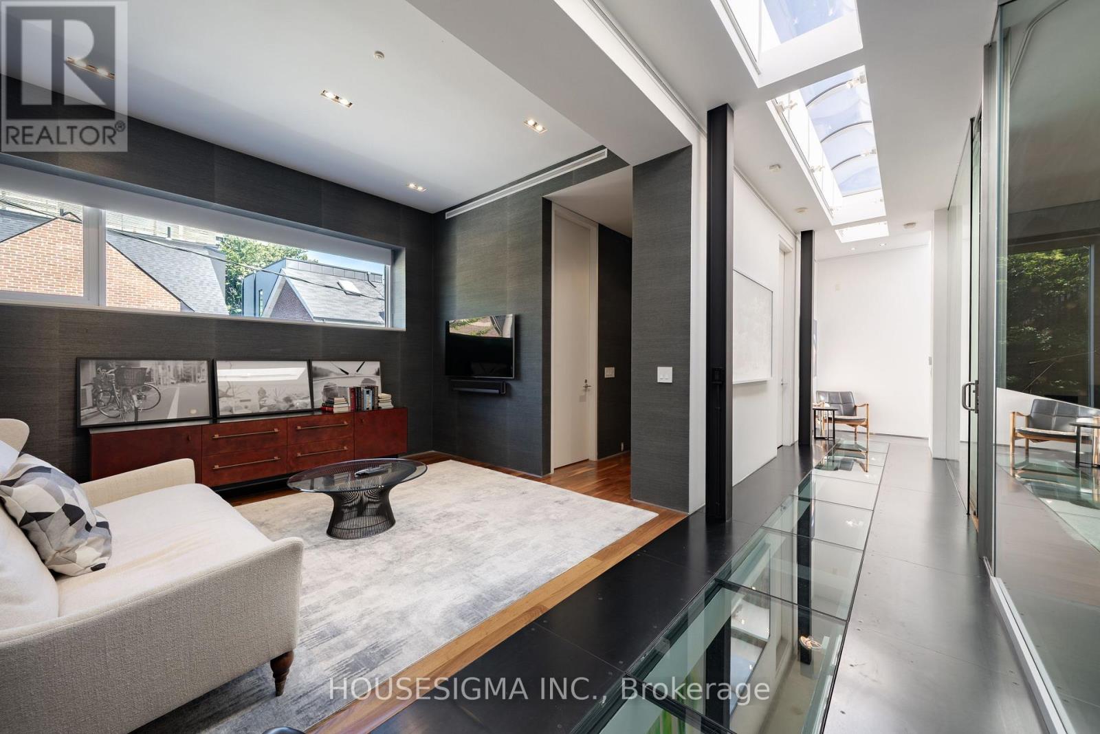 11 Bishop Street, Toronto, Ontario  M5R 1N3 - Photo 24 - C13845232