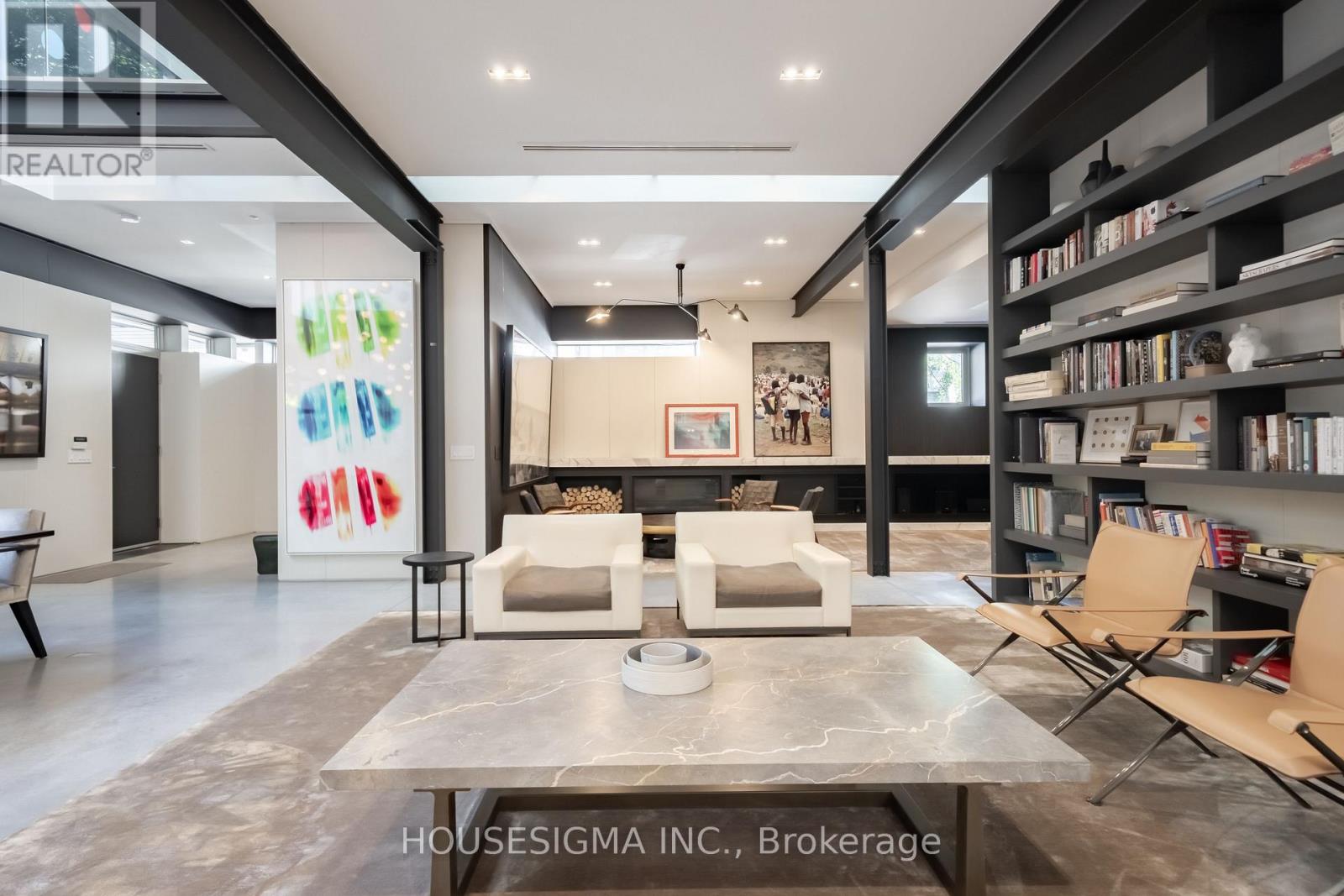 11 Bishop Street, Toronto, Ontario  M5R 1N3 - Photo 4 - C13845232