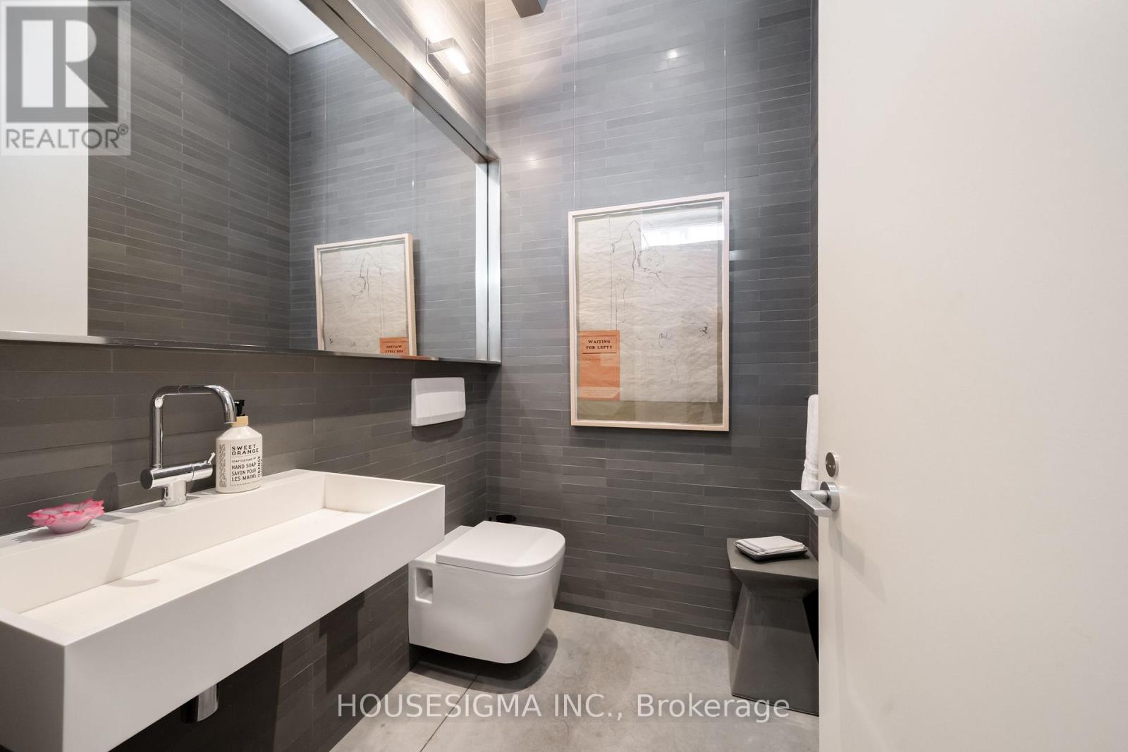 11 Bishop Street, Toronto, Ontario  M5R 1N3 - Photo 9 - C13845232