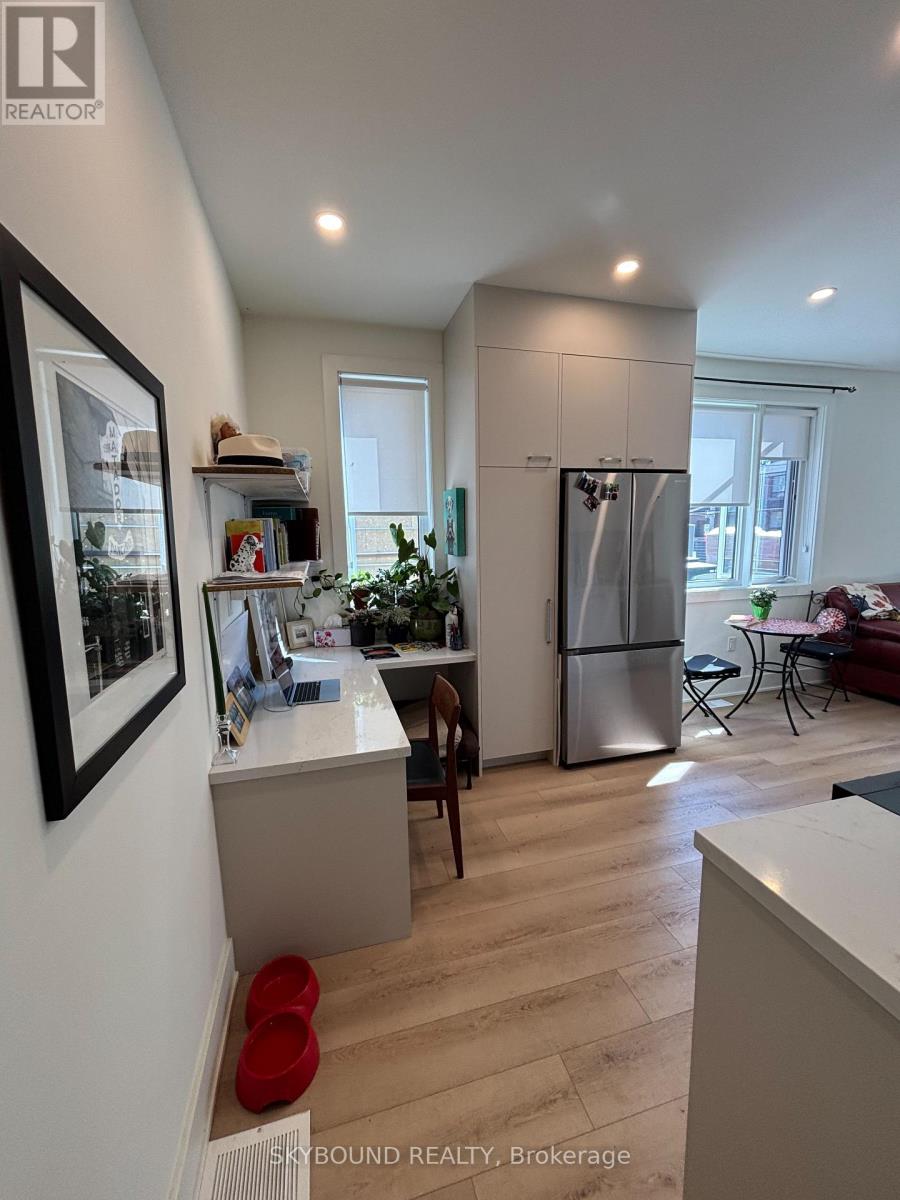 2b - 45 Bellevue Avenue, Toronto, Ontario  M5T 2N5 - Photo 3 - C13845258