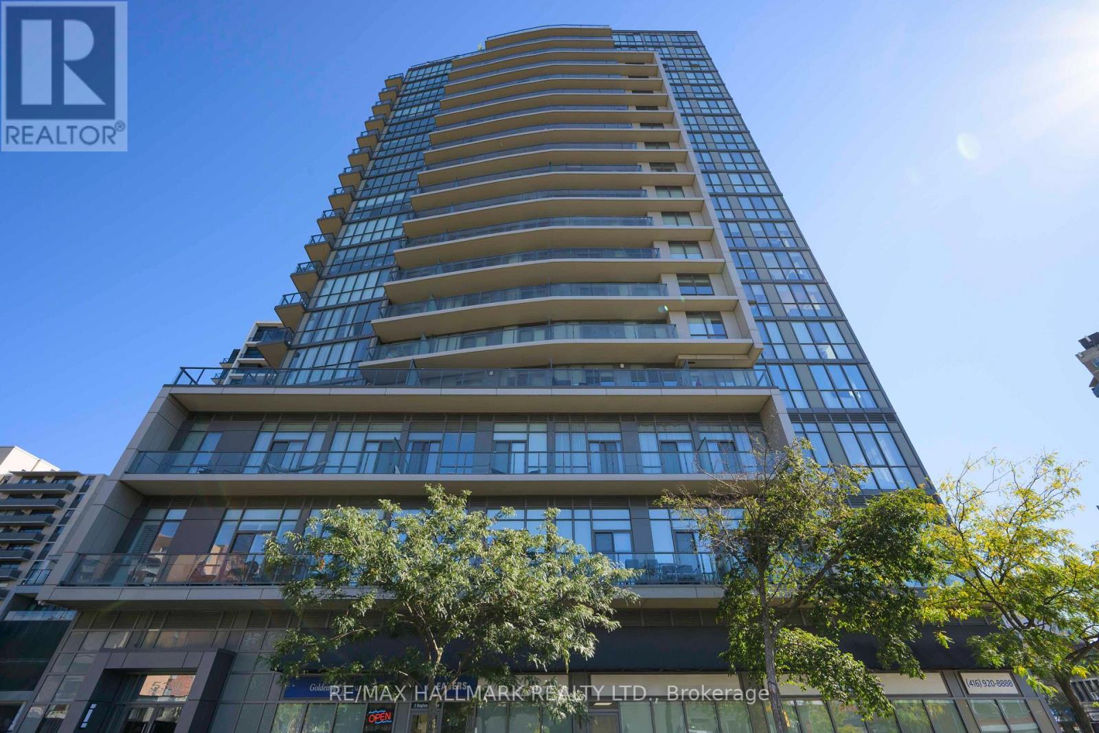 1404 - 530 St Clair Avenue W, Toronto, Ontario  M6C 0A2 - Photo 2 - C13845308