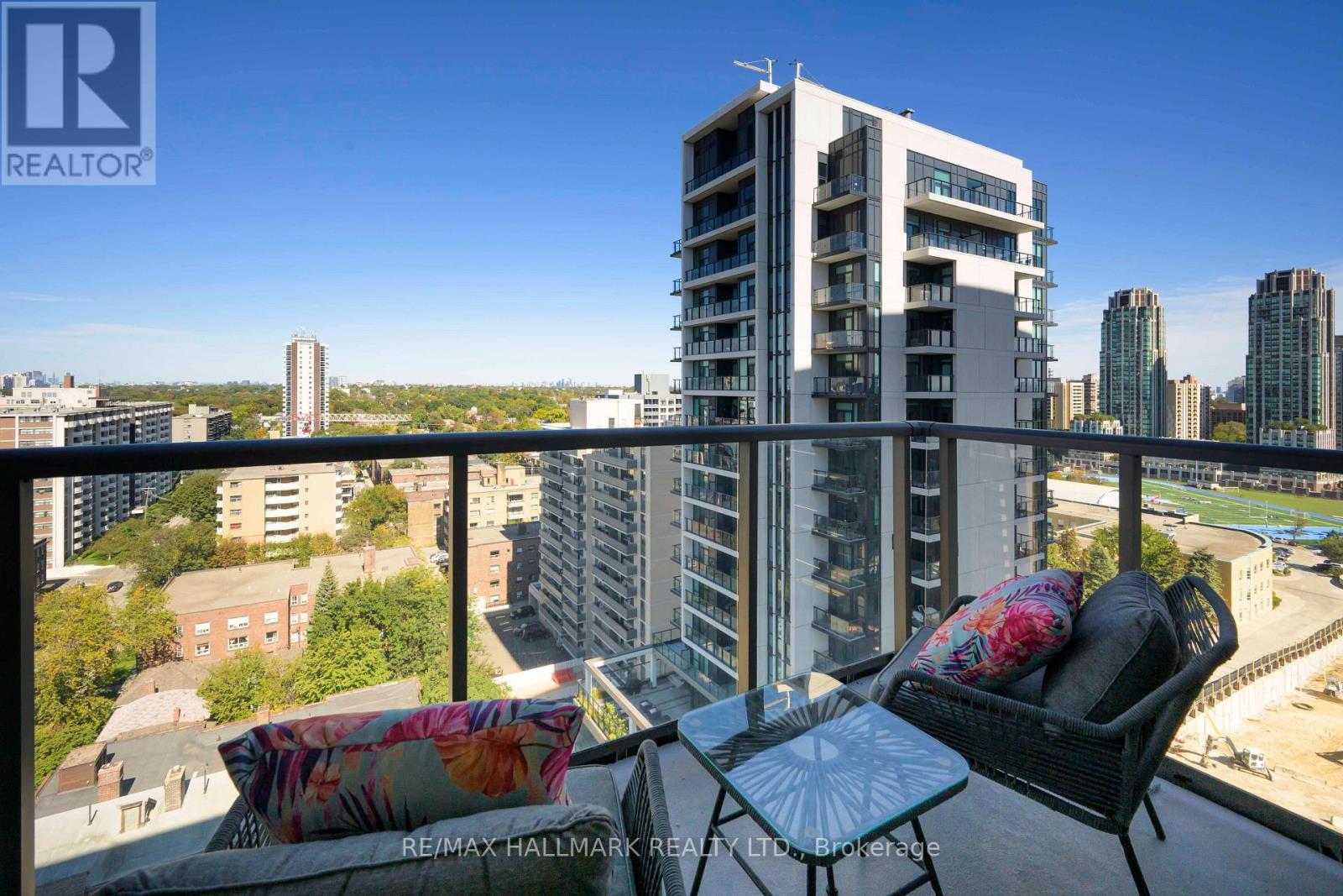 1404 - 530 St Clair Avenue W, Toronto, Ontario  M6C 0A2 - Photo 35 - C13845308