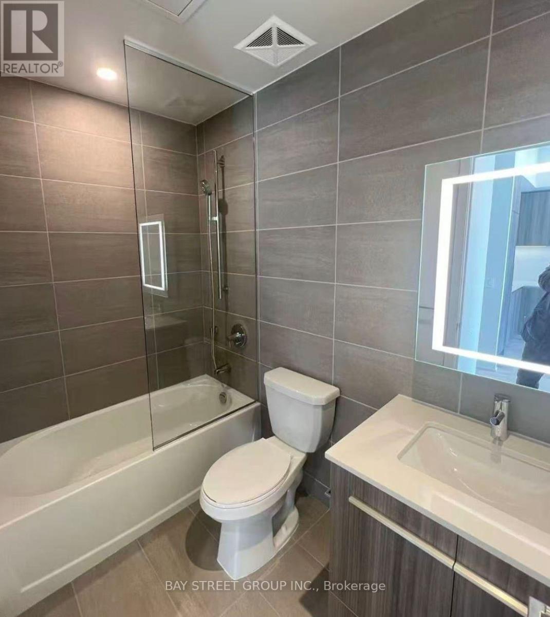 4605 - 8 Cumberland Street, Toronto, Ontario  M4W 0B6 - Photo 3 - C13845318