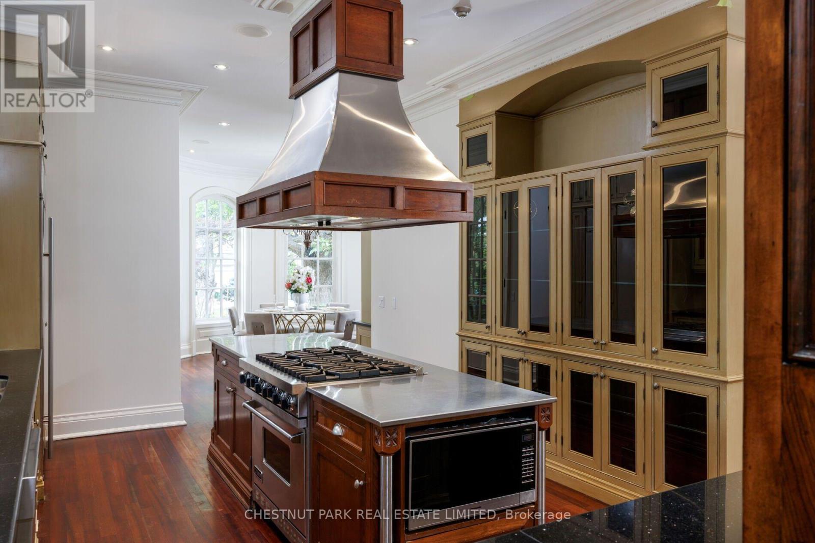 10 Blyth Dale Road, Toronto, Ontario  M4N 3M2 - Photo 12 - C13845434