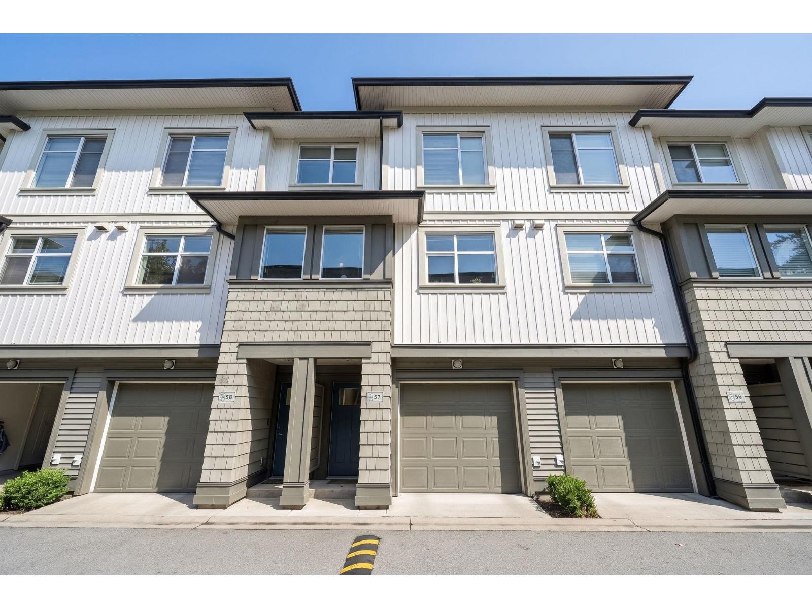 57 8355 164 Street, Surrey, British Columbia  V4N 1E3 - Photo 2 - R3170985