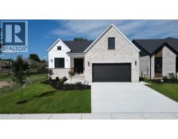 2052 MARION AVENUE, Sarnia, Ontario