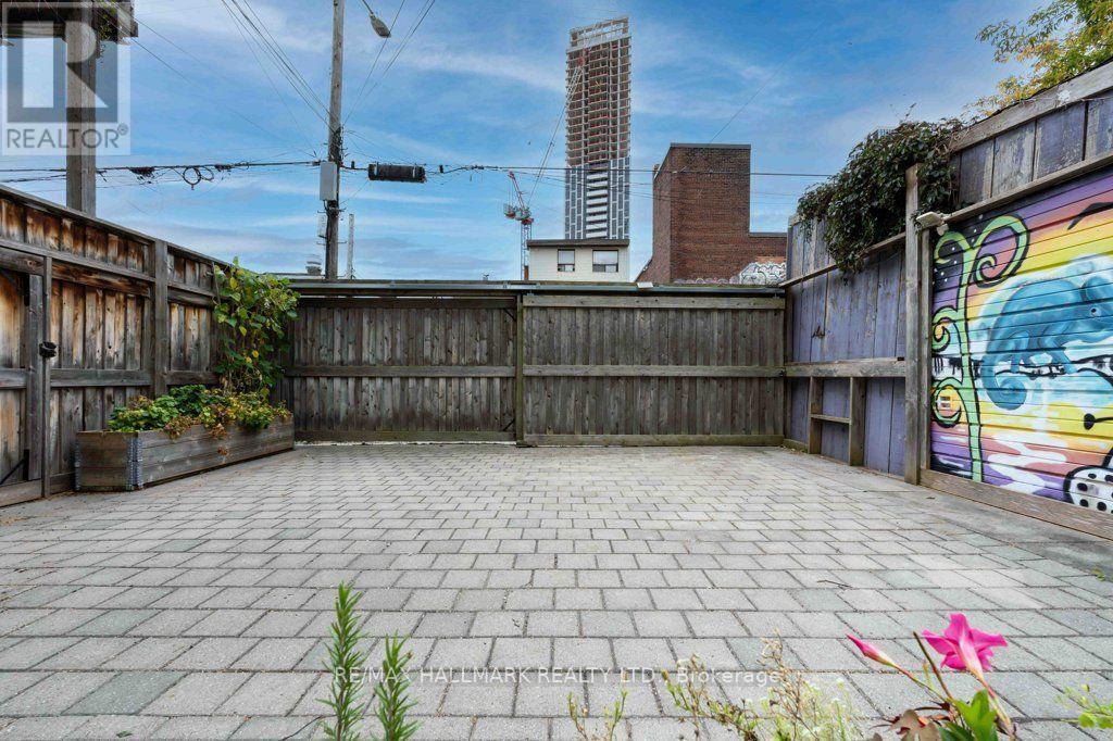 97 Coleman Avenue, Toronto, Ontario  M4C 1P8 - Photo 40 - E13845304