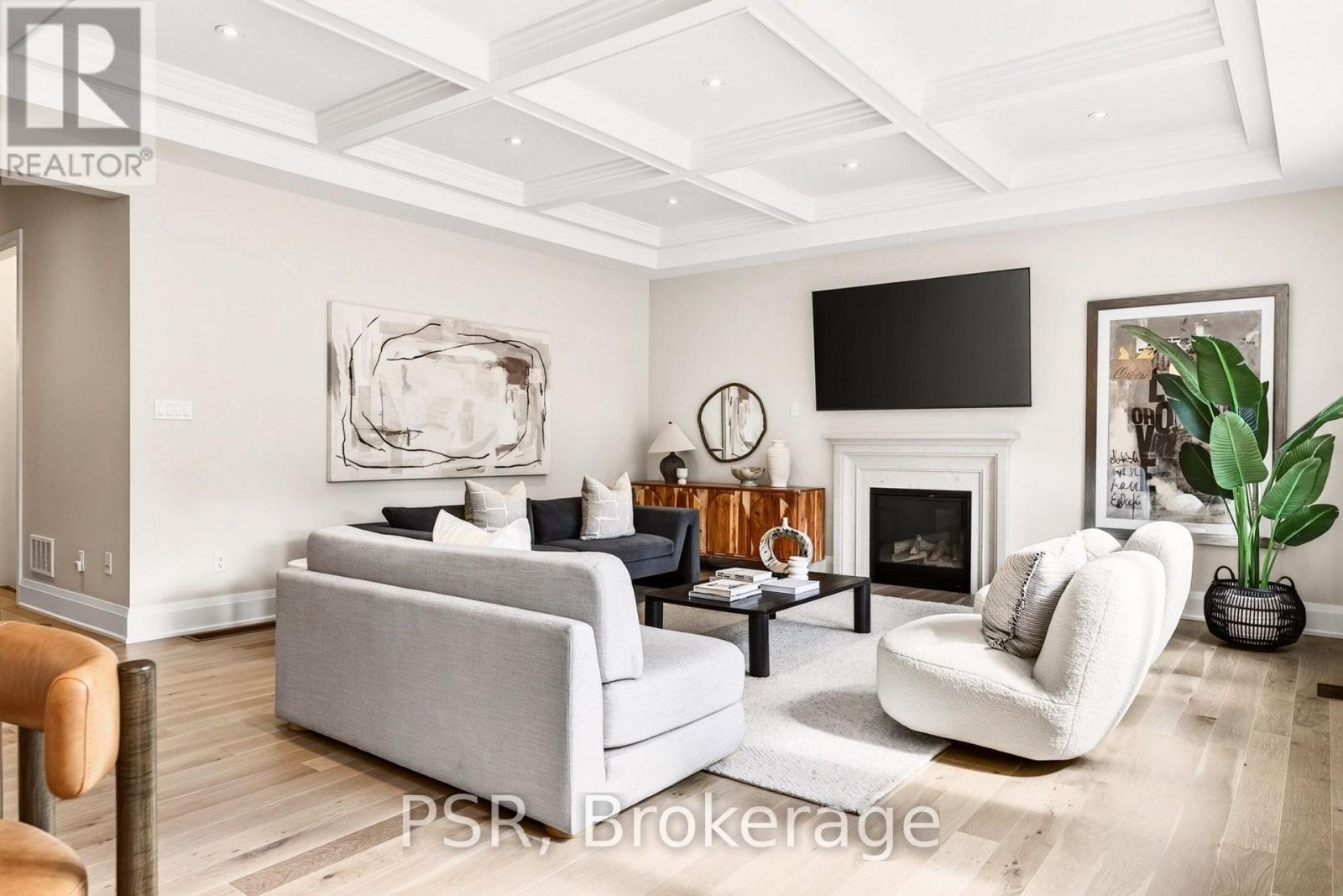 33 Pine Heights Drive, Vaughan, Ontario  L4L 1A6 - Photo 13 - N13845234