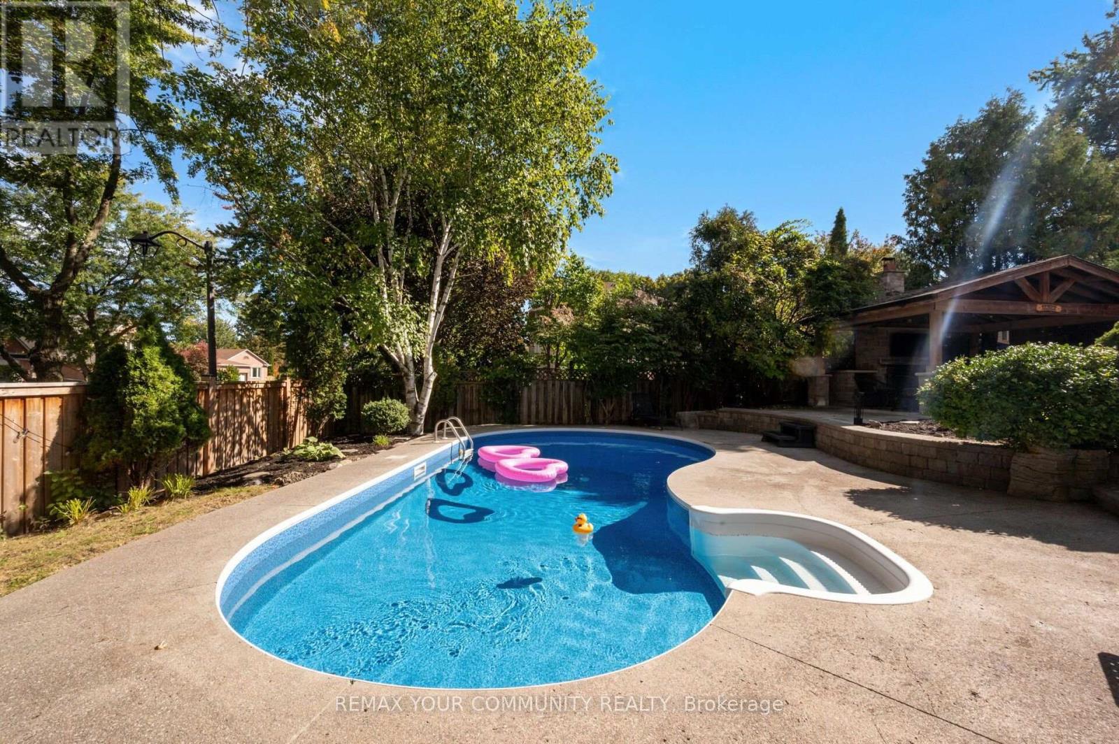 25 Albery Crescent, Aurora, Ontario  L4G 5R8 - Photo 37 - N13845242