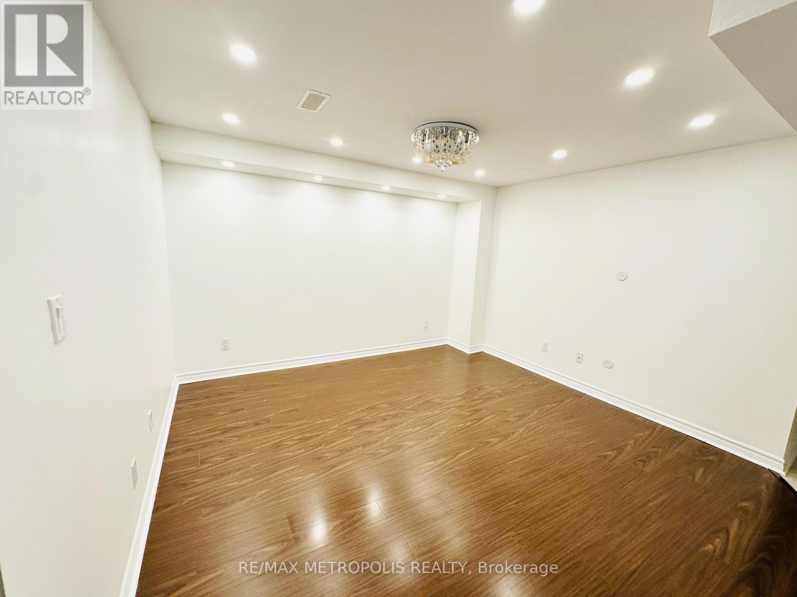 Basement - 6 Wahba Way, Markham, Ontario  L3S 0C1 - Photo 21 - N13845402