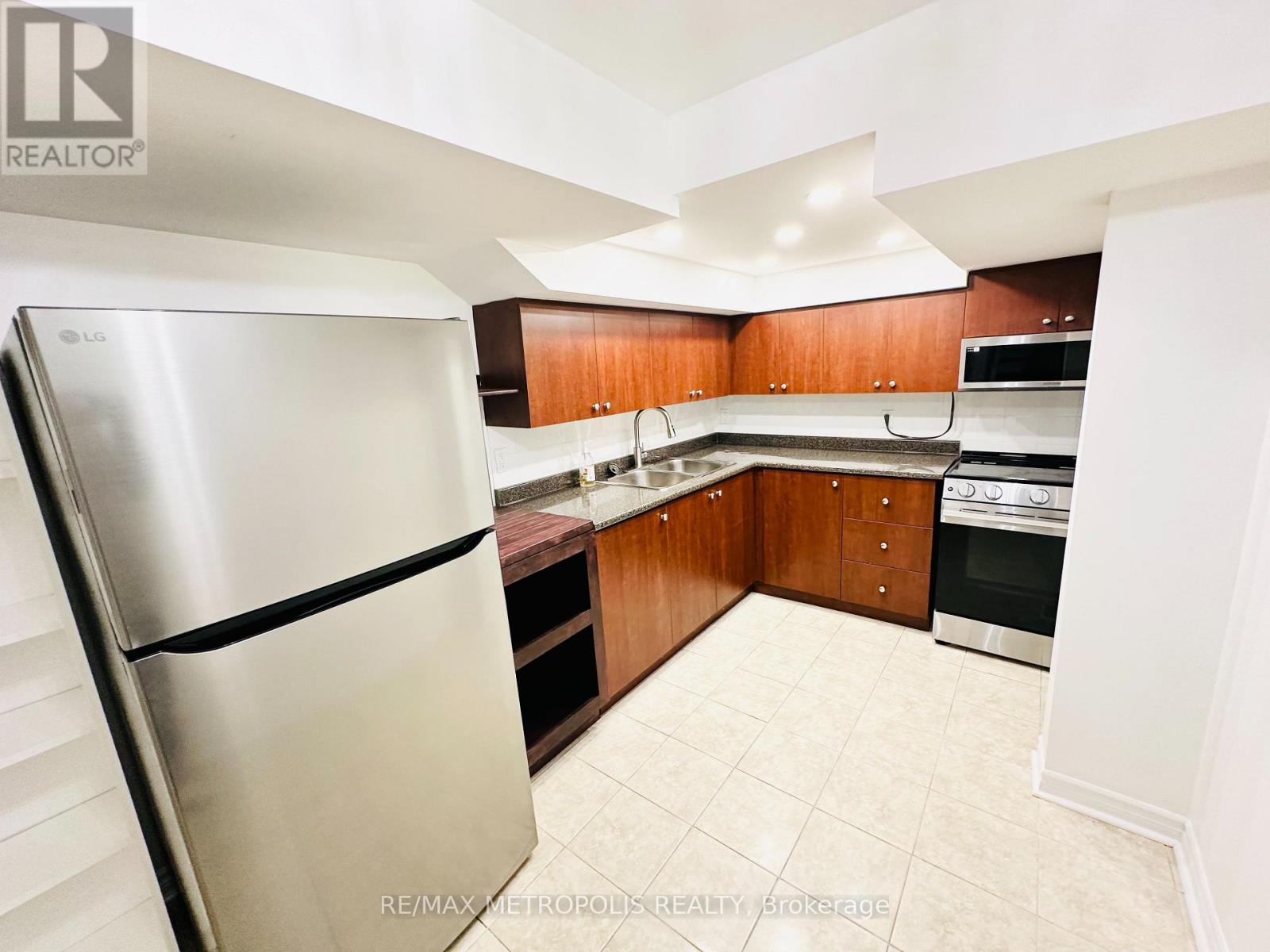 Basement - 6 Wahba Way, Markham, Ontario  L3S 0C1 - Photo 5 - N13845402
