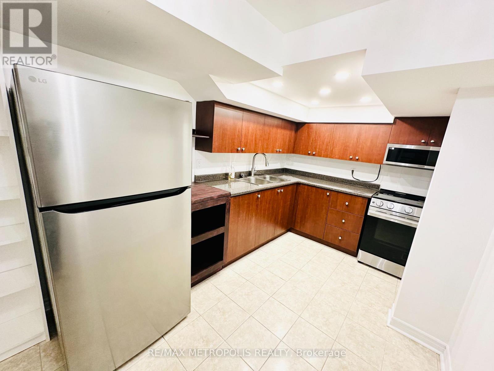 Basement - 6 Wahba Way, Markham, Ontario  L3S 0C1 - Photo 6 - N13845402