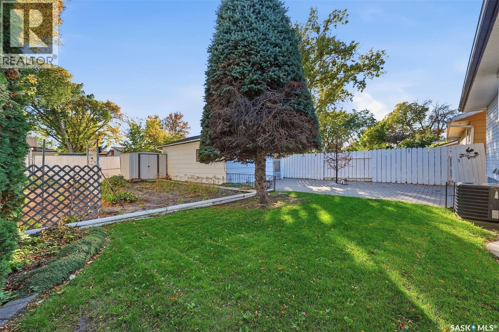 253 Laurentian Drive, Saskatoon, Saskatchewan  S7H 4R8 - Photo 35 - SK049726