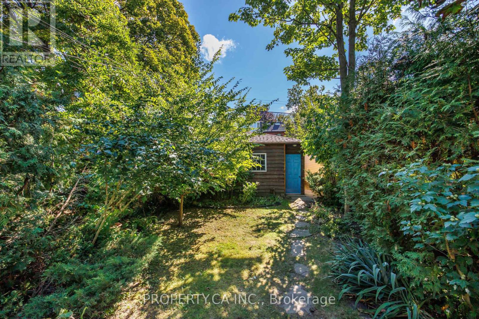 131 Pearson Avenue, Toronto, Ontario  M6R 1G4 - Photo 31 - W13845332