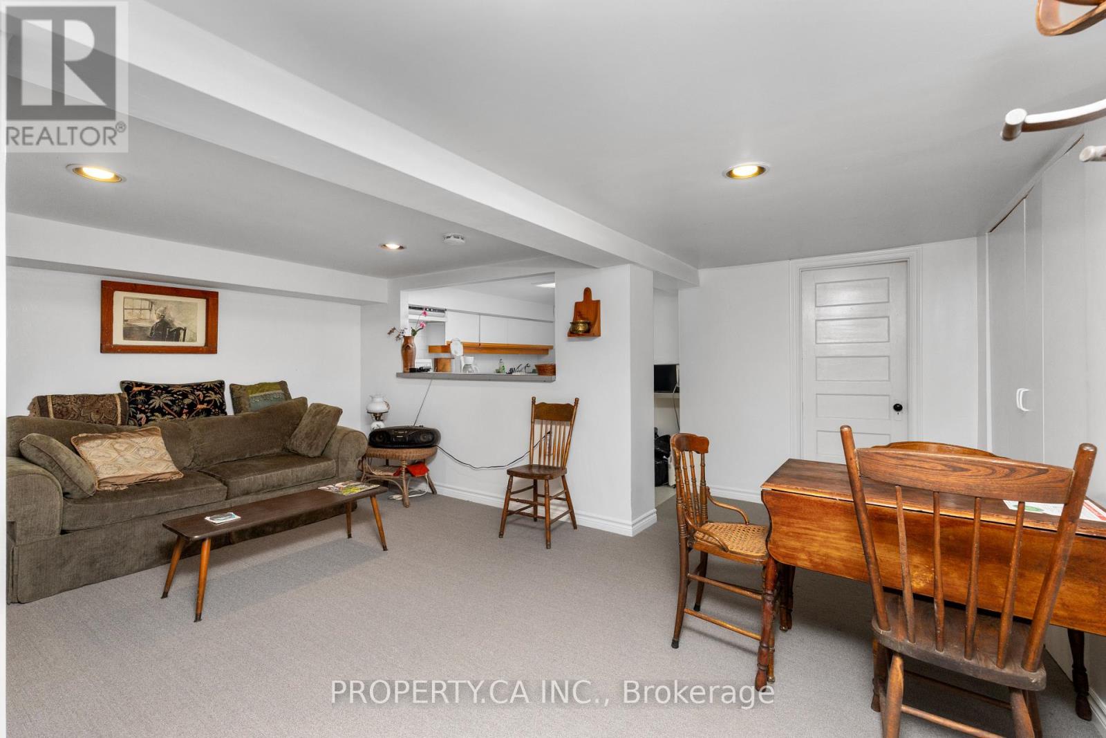 131 Pearson Avenue, Toronto, Ontario  M6R 1G4 - Photo 33 - W13845332