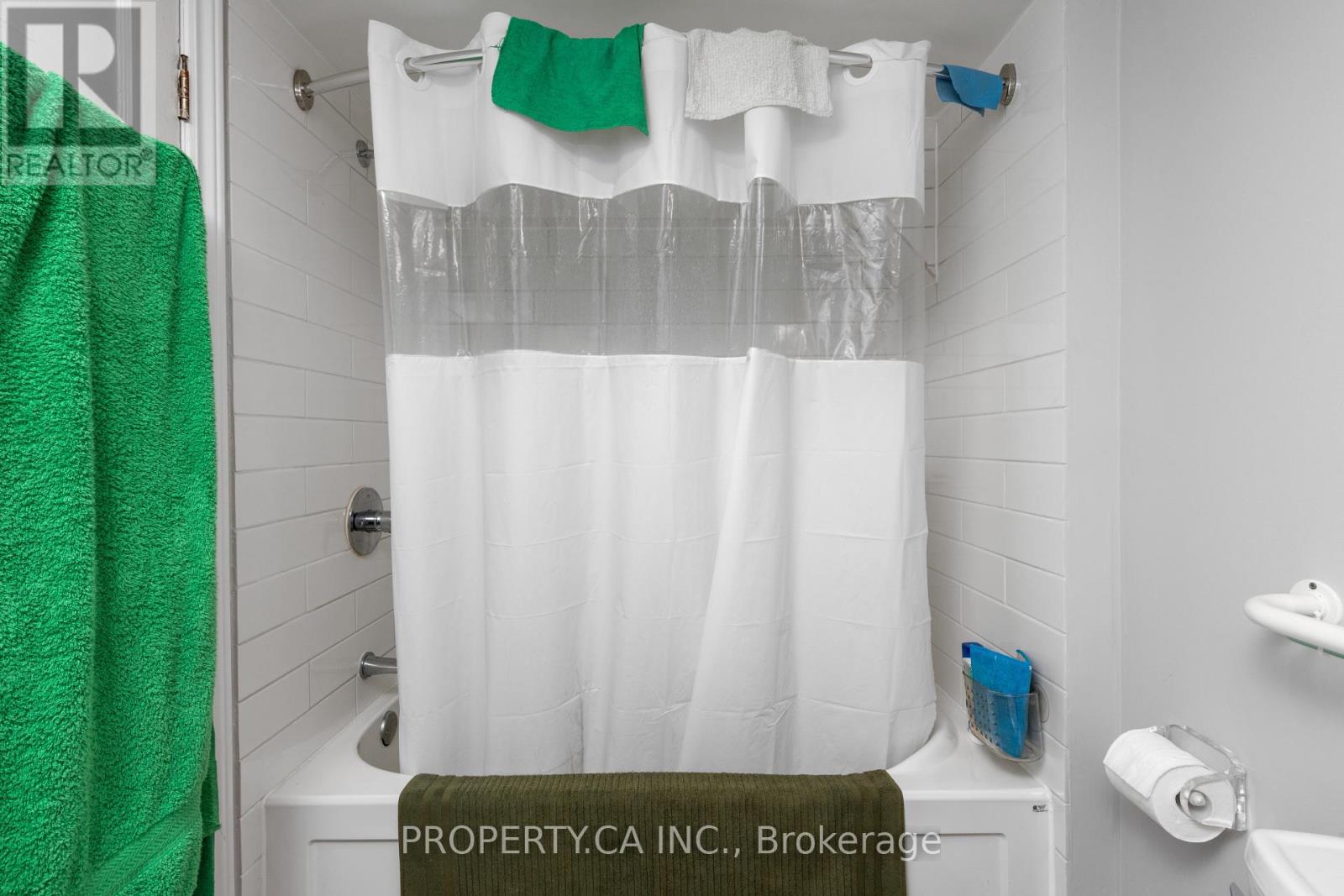 131 Pearson Avenue, Toronto, Ontario  M6R 1G4 - Photo 39 - W13845332