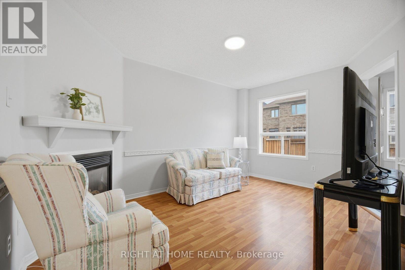 3970 Worthview Place, Mississauga, Ontario  L5N 6S7 - Photo 15 - W13845426