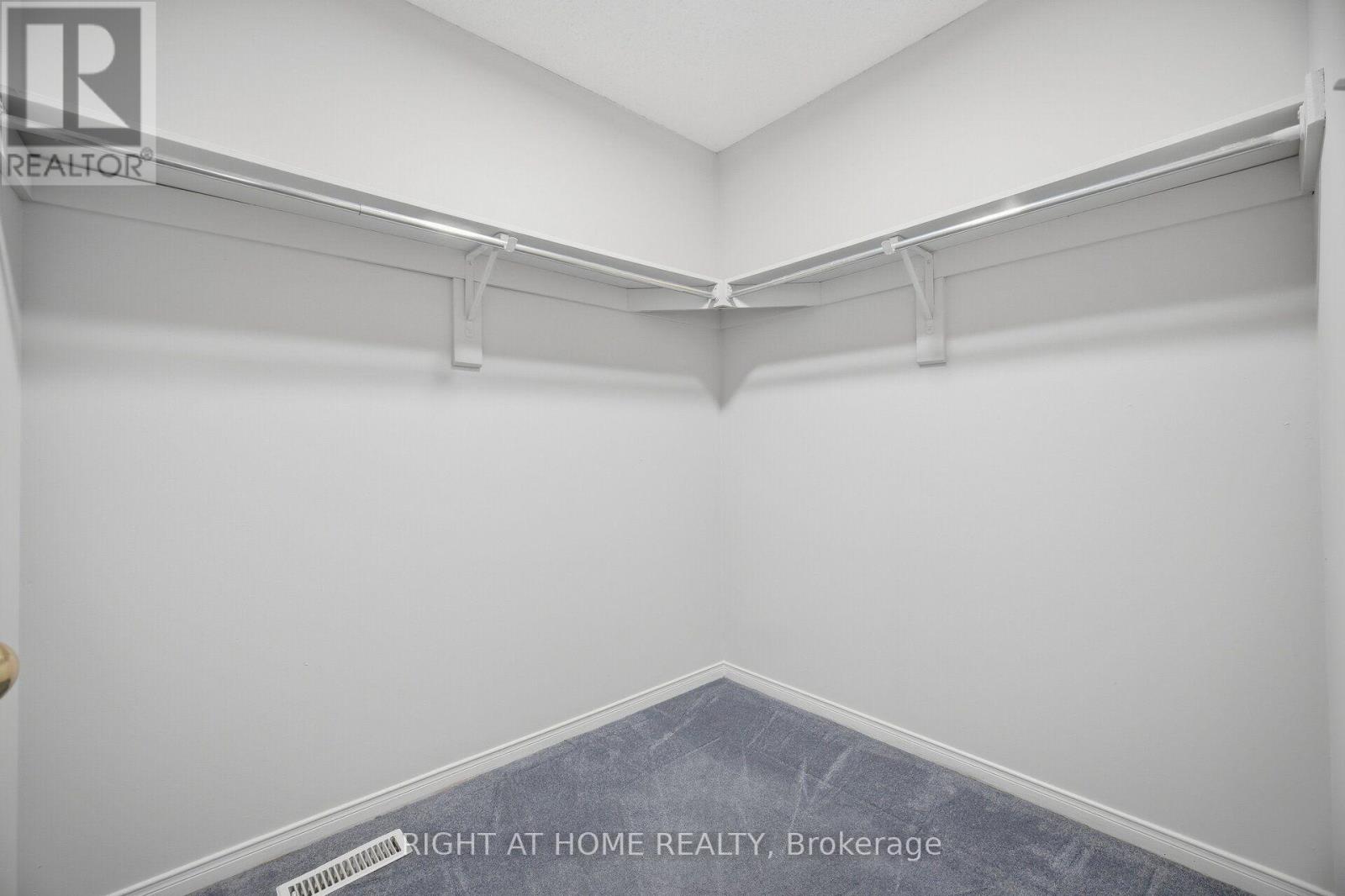 3970 Worthview Place, Mississauga, Ontario  L5N 6S7 - Photo 25 - W13845426