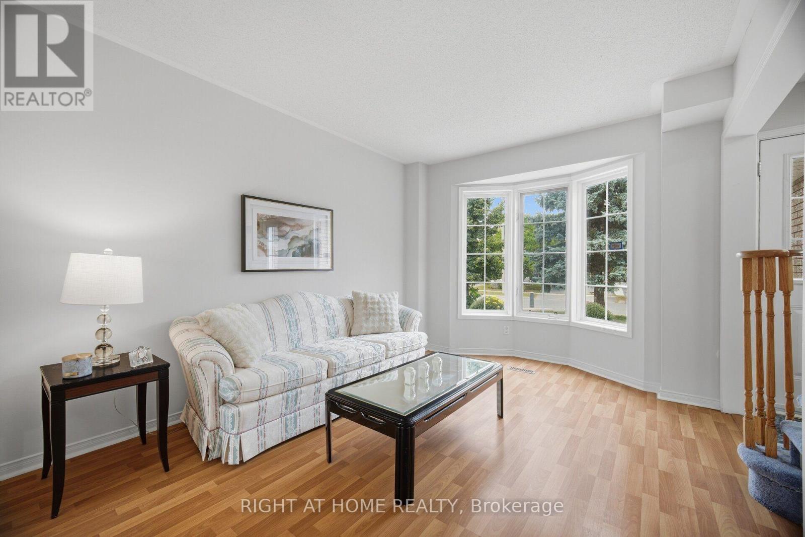 3970 Worthview Place, Mississauga, Ontario  L5N 6S7 - Photo 6 - W13845426
